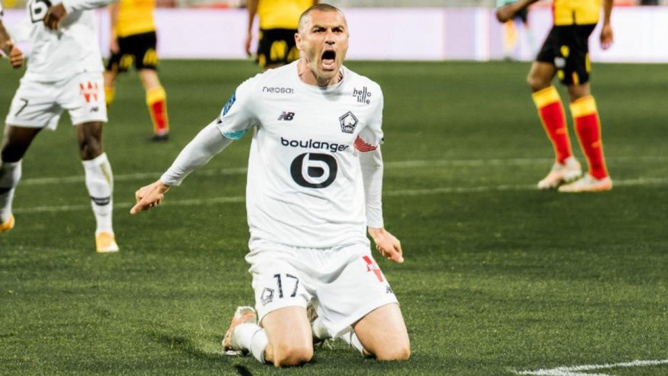 Burak Yılmaz Fransız futbolundaki en önemli 30 kişi arasında